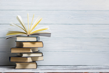 乒乓球运动中如何高抛发球