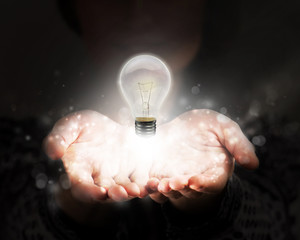 乒乓球运动中如何高抛发球