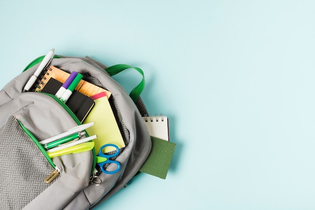 乒乓球运动中如何高抛发球